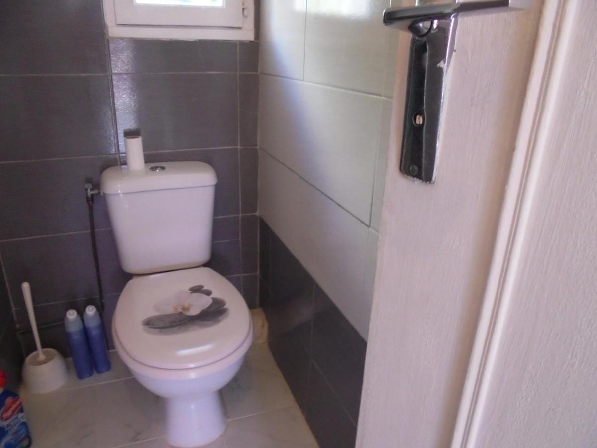 Chambres Tout Confort,Gare Tgv ,Wifi,Clim, Parking,Pt Dejeuner Perpignan Eksteriør billede