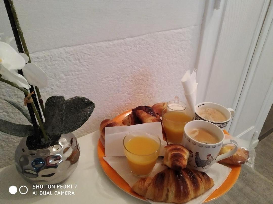 Chambres Tout Confort,Gare Tgv ,Wifi,Clim, Parking,Pt Dejeuner Perpignan Eksteriør billede